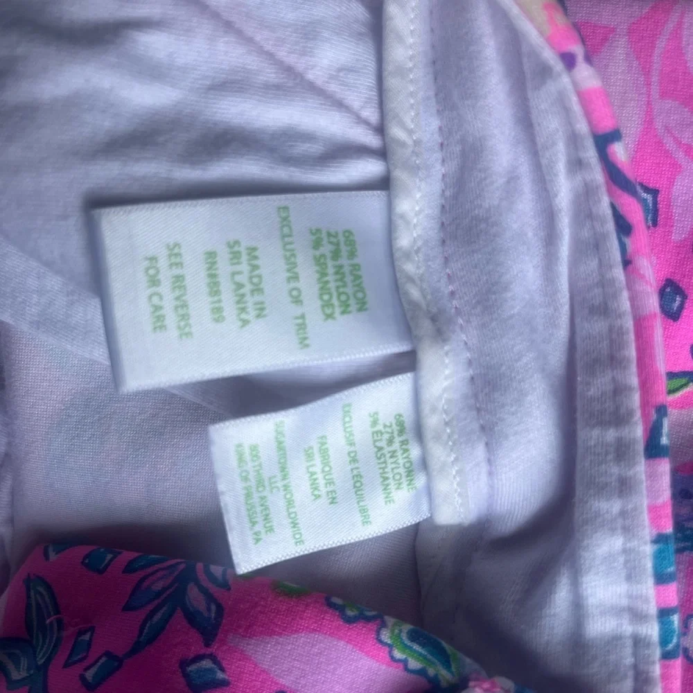 Lilly Pulitzer Buttercup Flamingo Scalloped Shorts - Picture 7 of 8